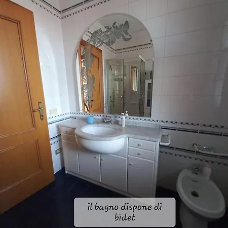 Casa Venera. Bella, Zona *